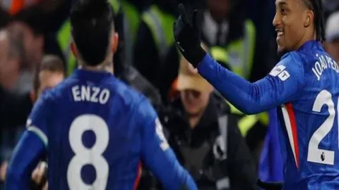 篮球盛宴：国王对决灰熊，悬念重重，让分策略大揭秘！